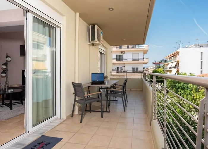 Eleni\'S Modern Apartment